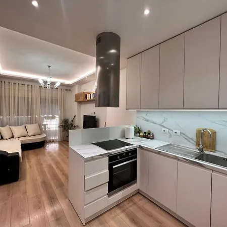 Tirana Modern One Bedroom Διαμέρισμα